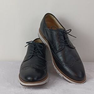 Johnston Murphy J&M 1850 Martell Wingtip Shoes